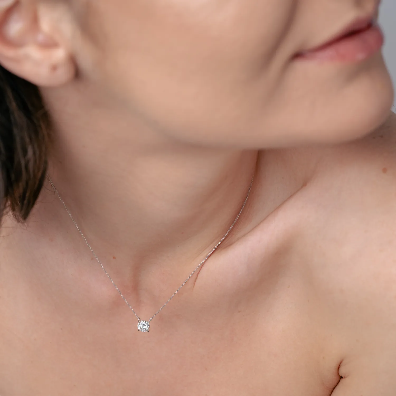 Colier din aur alb cu diamant solitaire de 1.04ct creat in laborator