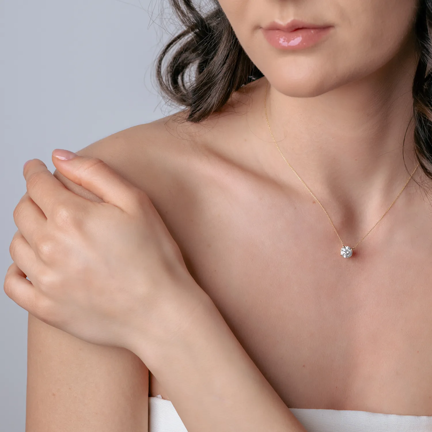 Colier din aur galben cu diamant solitaire de 1.5ct creat in laborator