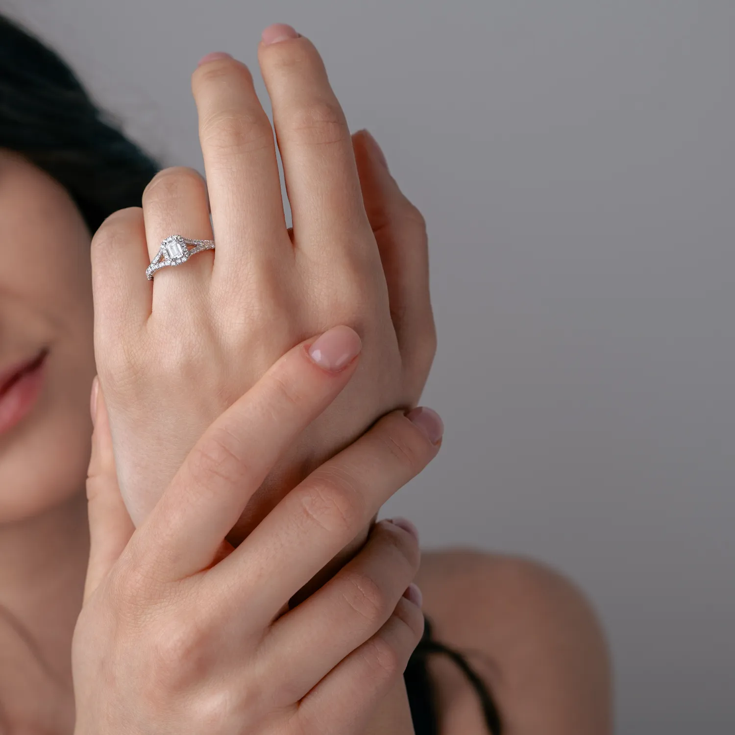 Inel clasic din aur alb cu diamante de 0.8ct create in laborator - imagine 5