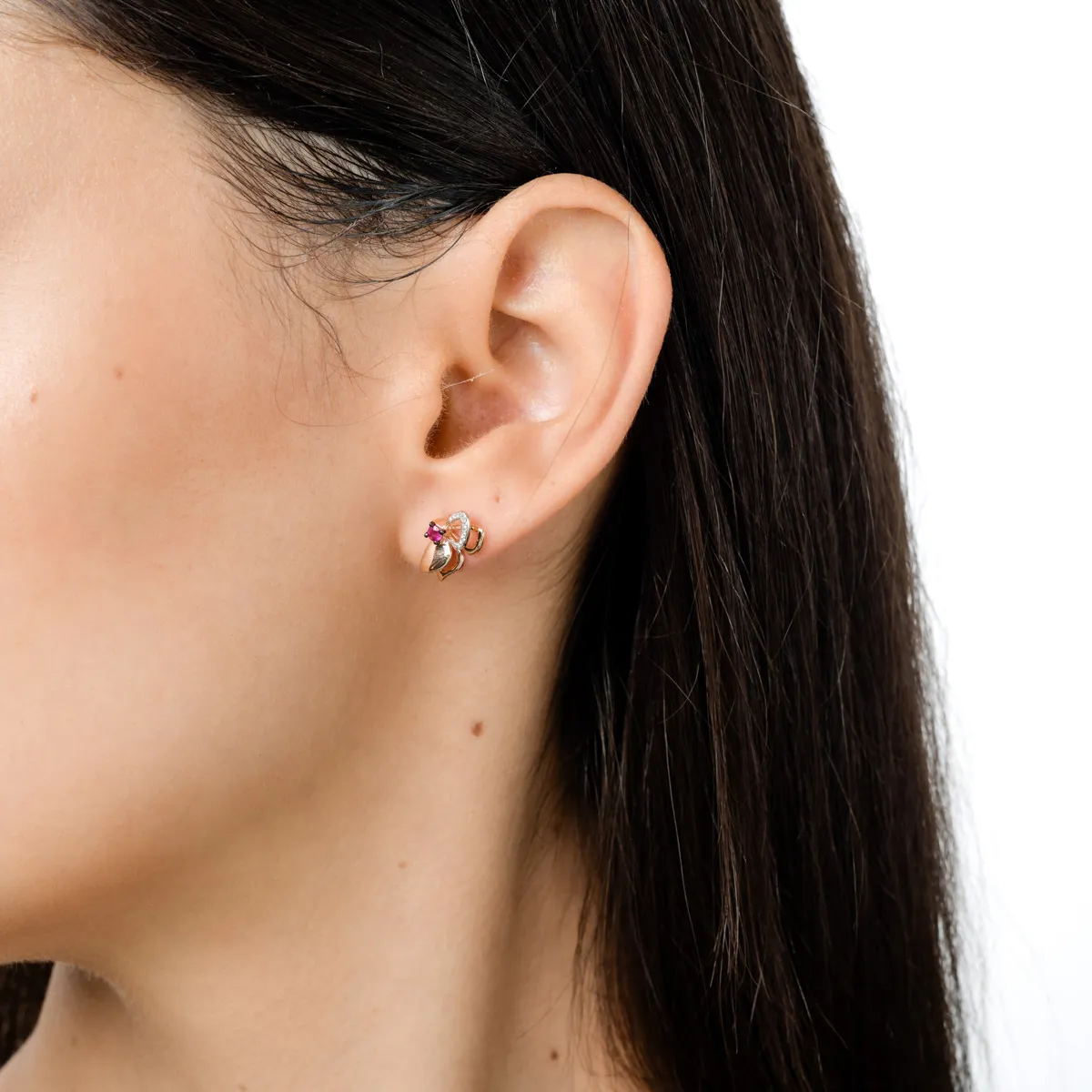 Cercei fluturi din aur roz cu rubine de 0.2ct