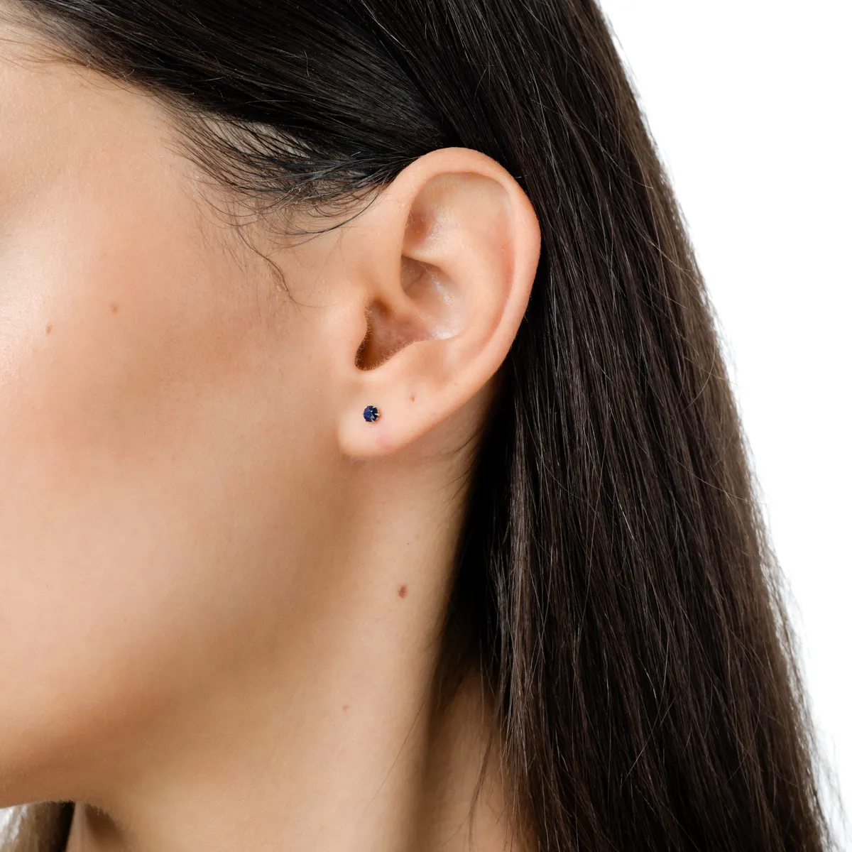 Cercei minimalisti din aur alb cu safire de 0.3ct - imagine 3