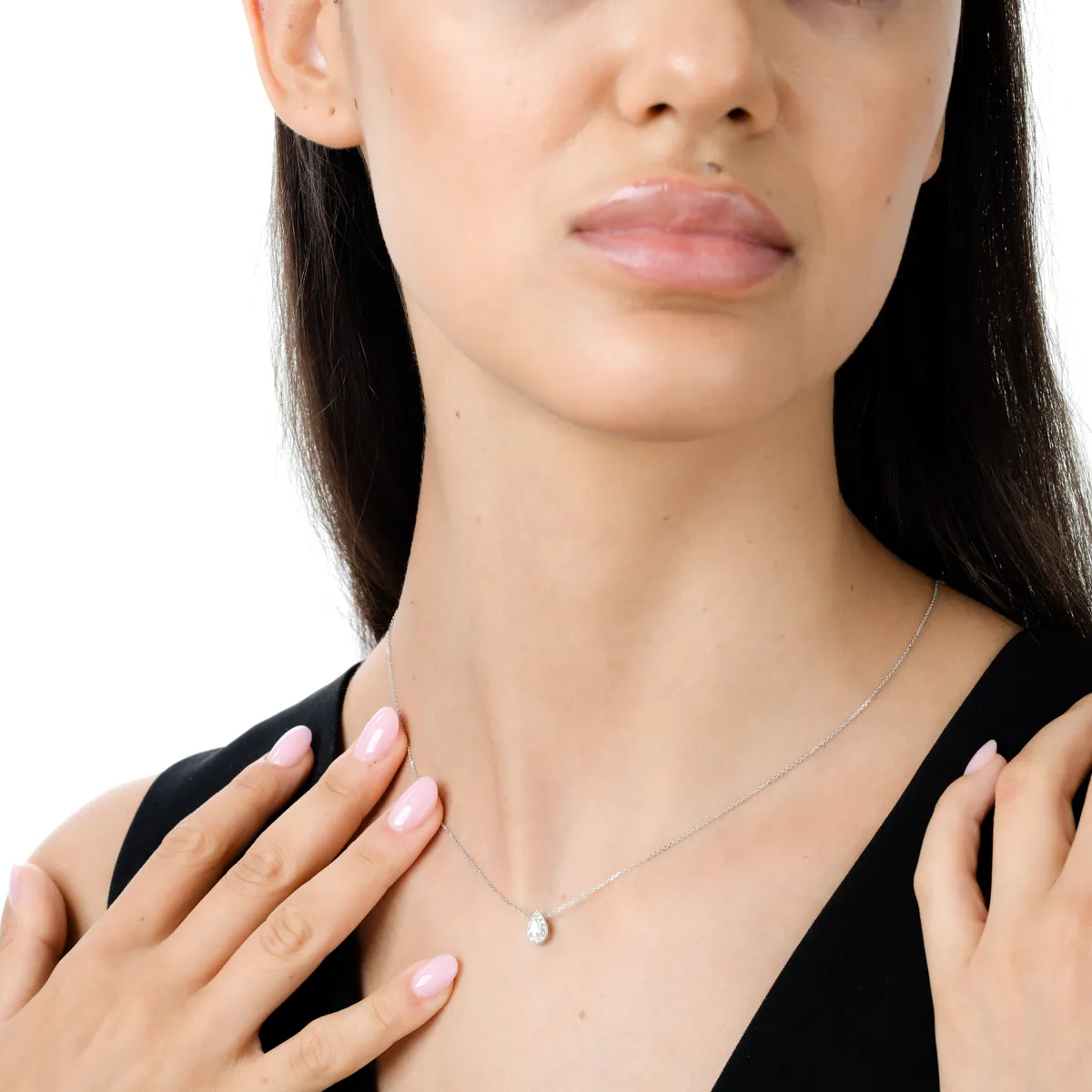 Lant cu pandantiv lacrima din aur alb cu diamante de 0.3ct
