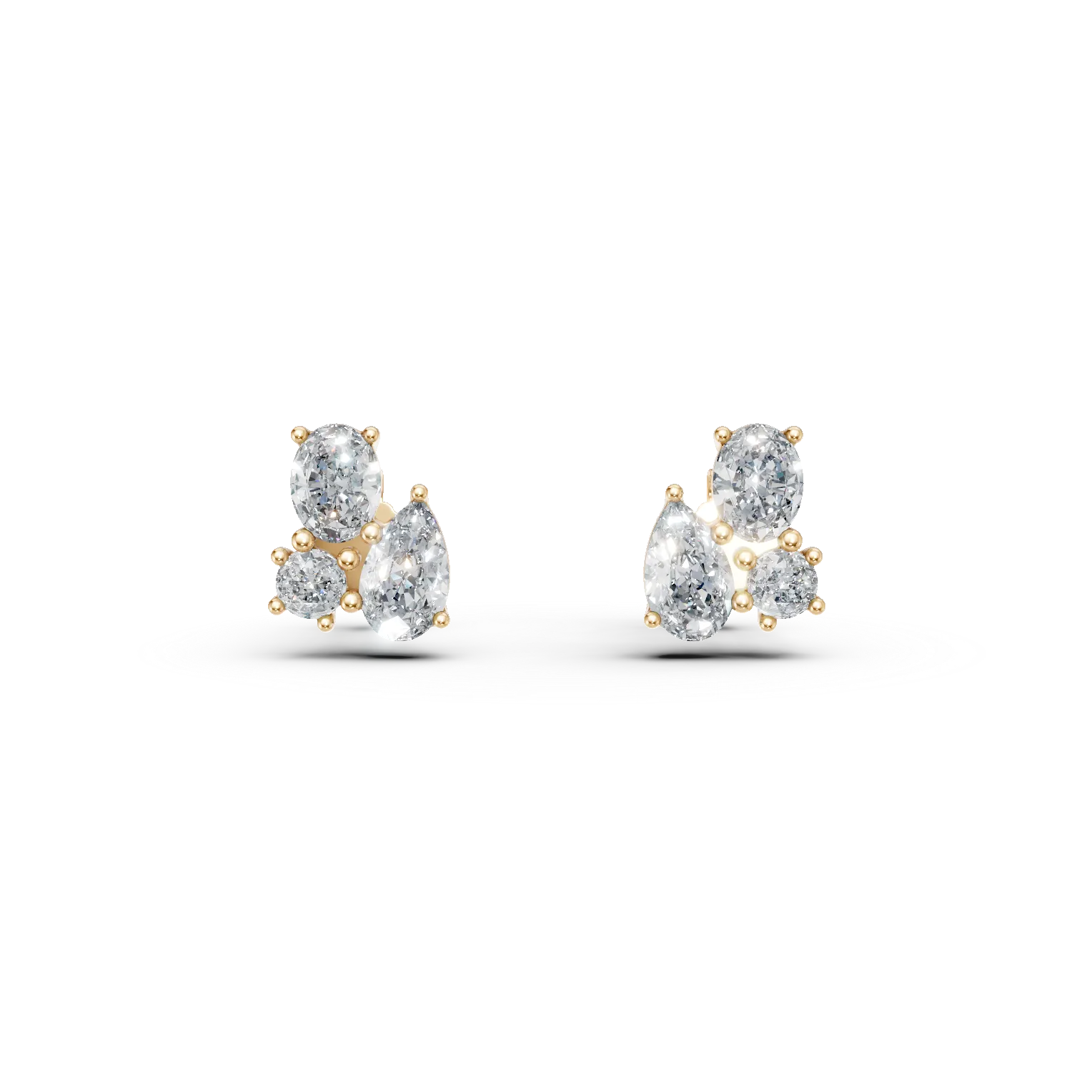 Cercei din aur galben cu diamante de 0.4ct create in laborator