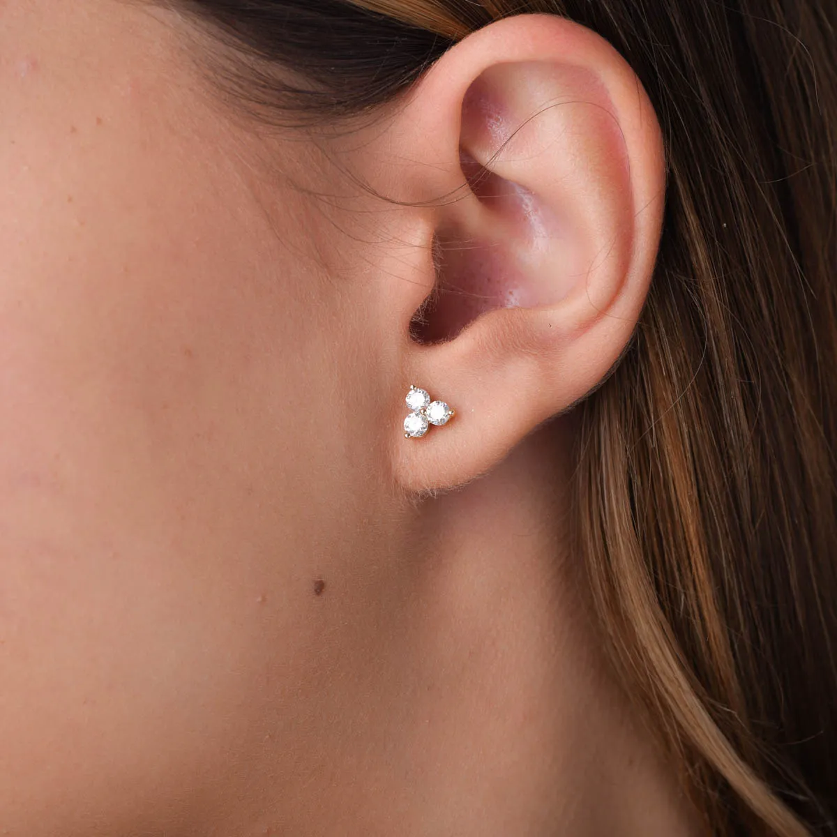 Cercei din aur galben cu diamante create in laborator de 0.6ct