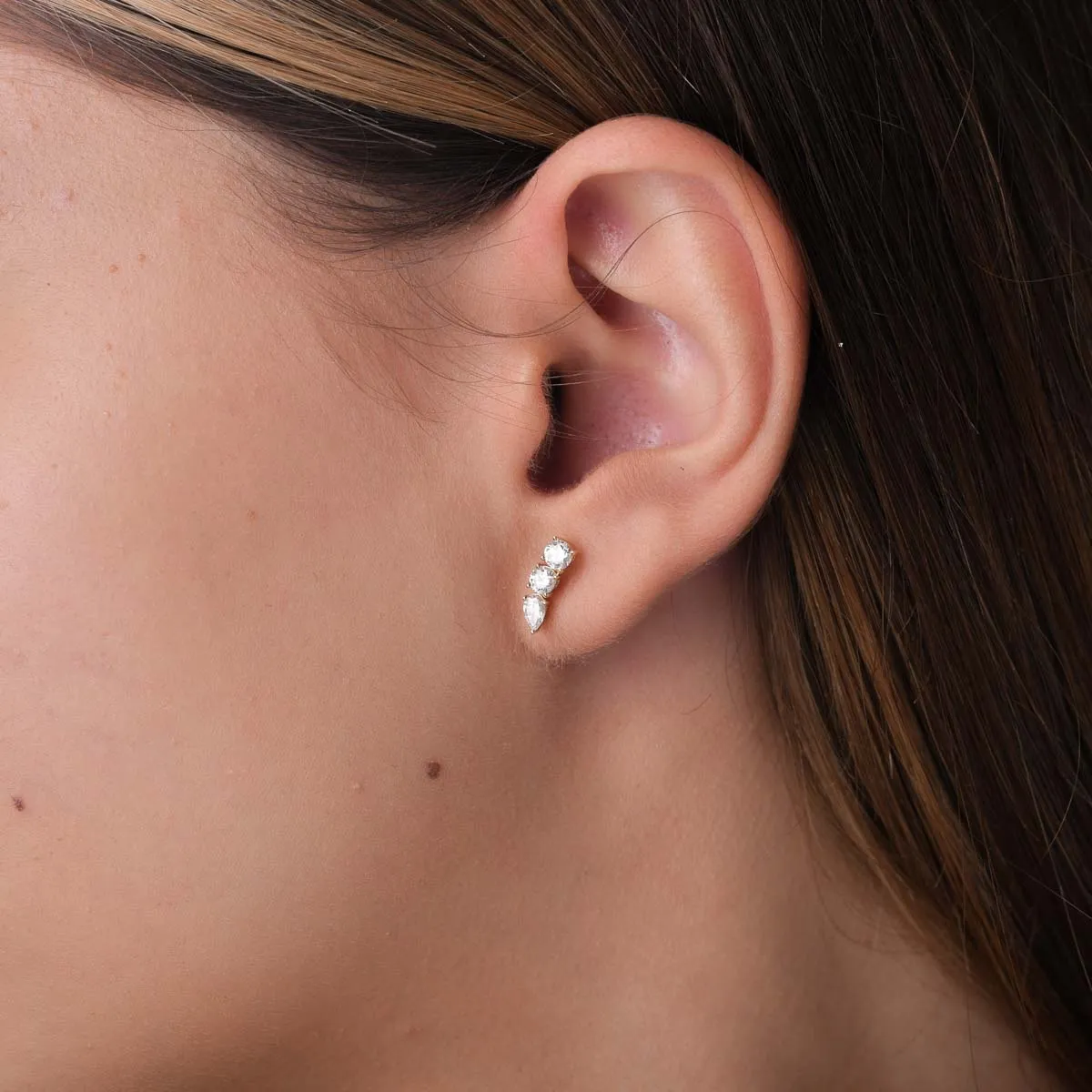 Cercei din aur galben cu diamante create in laborator de 0.6ct