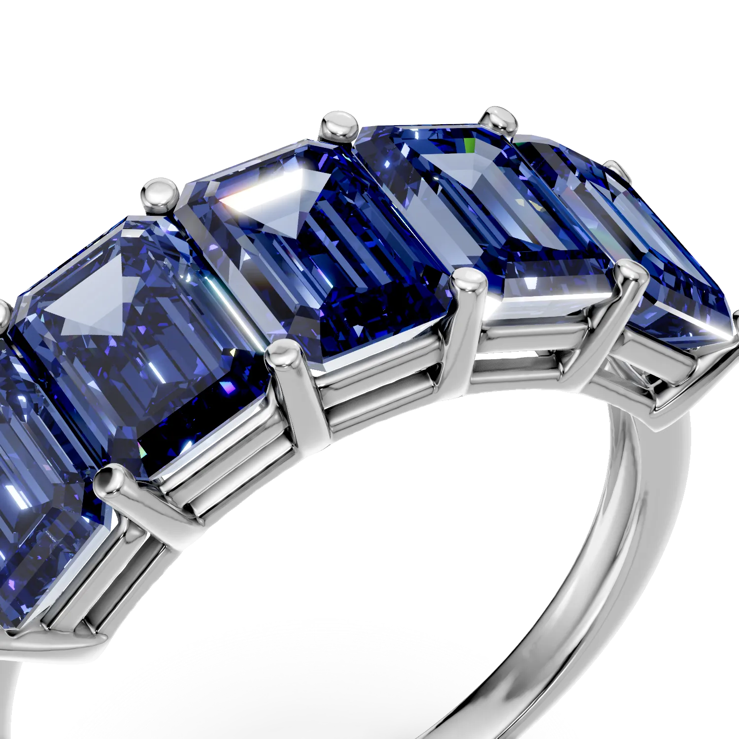 Inel din aur alb cu safire de 4.2ct create in laborator