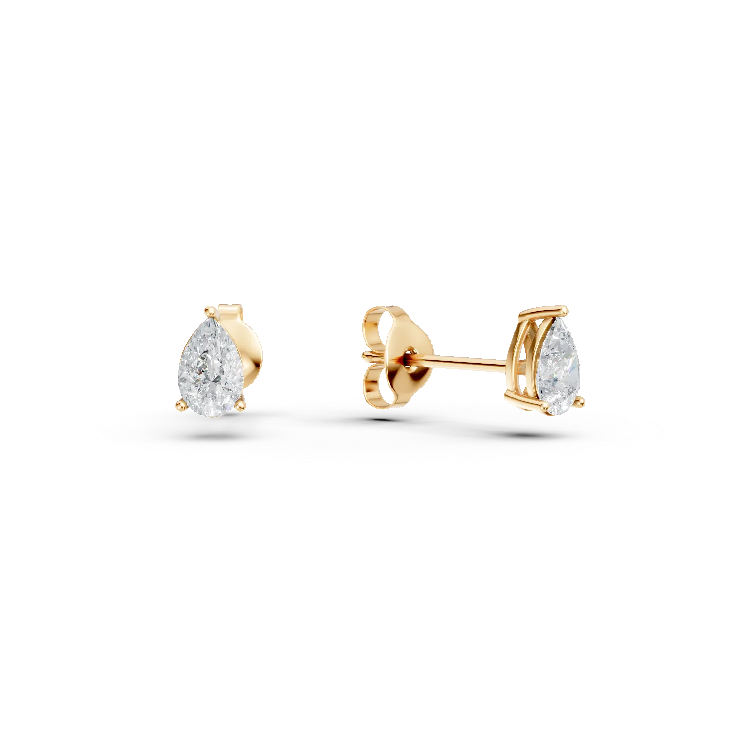 Cercei lacrima din aur galben cu diamante de 0.5ct create in laborator