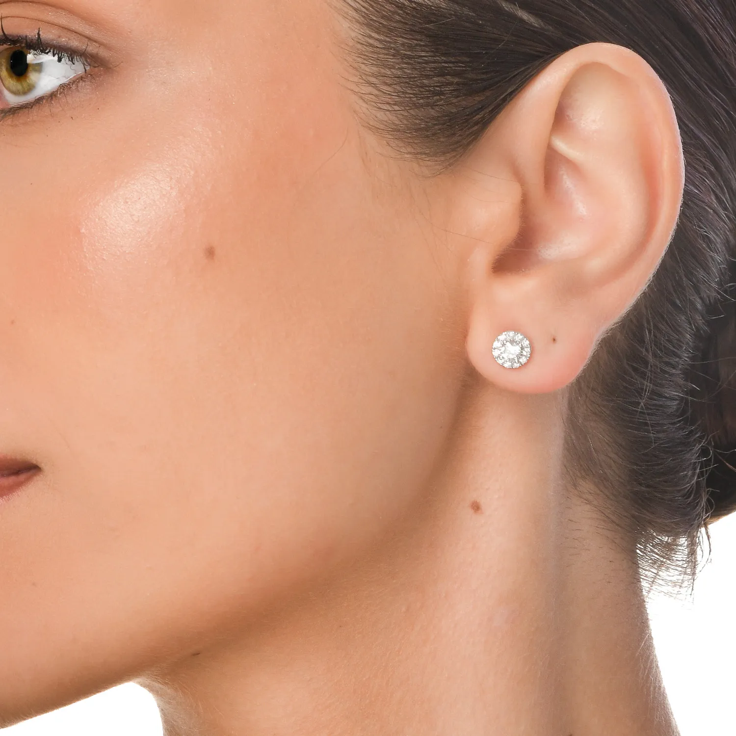 Cercei din aur alb cu diamante de 0.6ct create in laborator