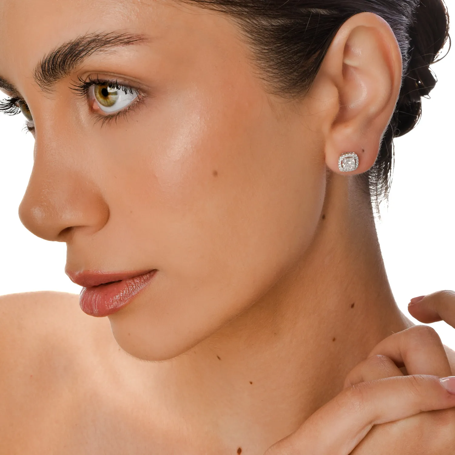 Cercei stud din aur alb cu diamante de 1.7ct create in laborator