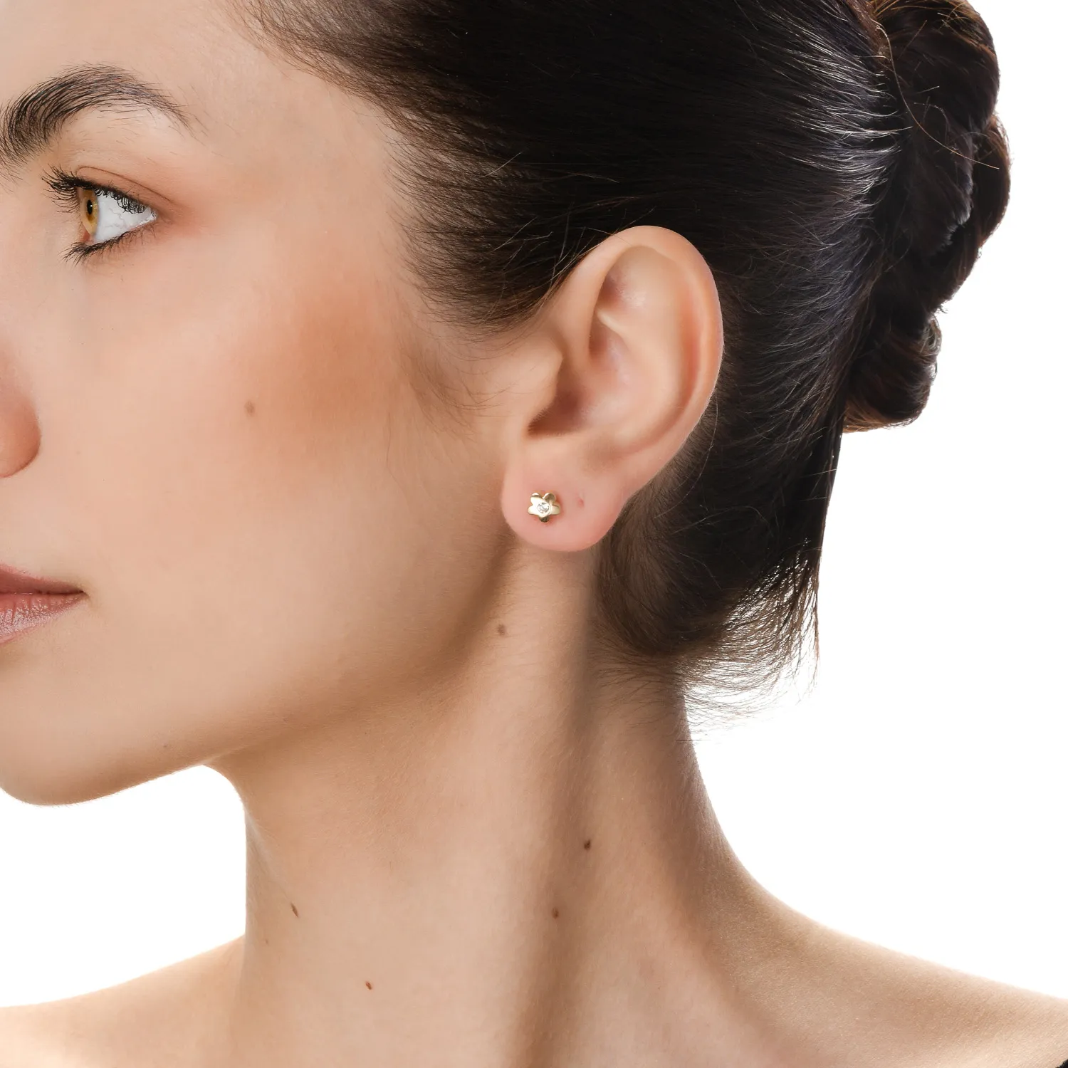 Cercei floare din aur galben cu diamante de 0.1ct create in laborator