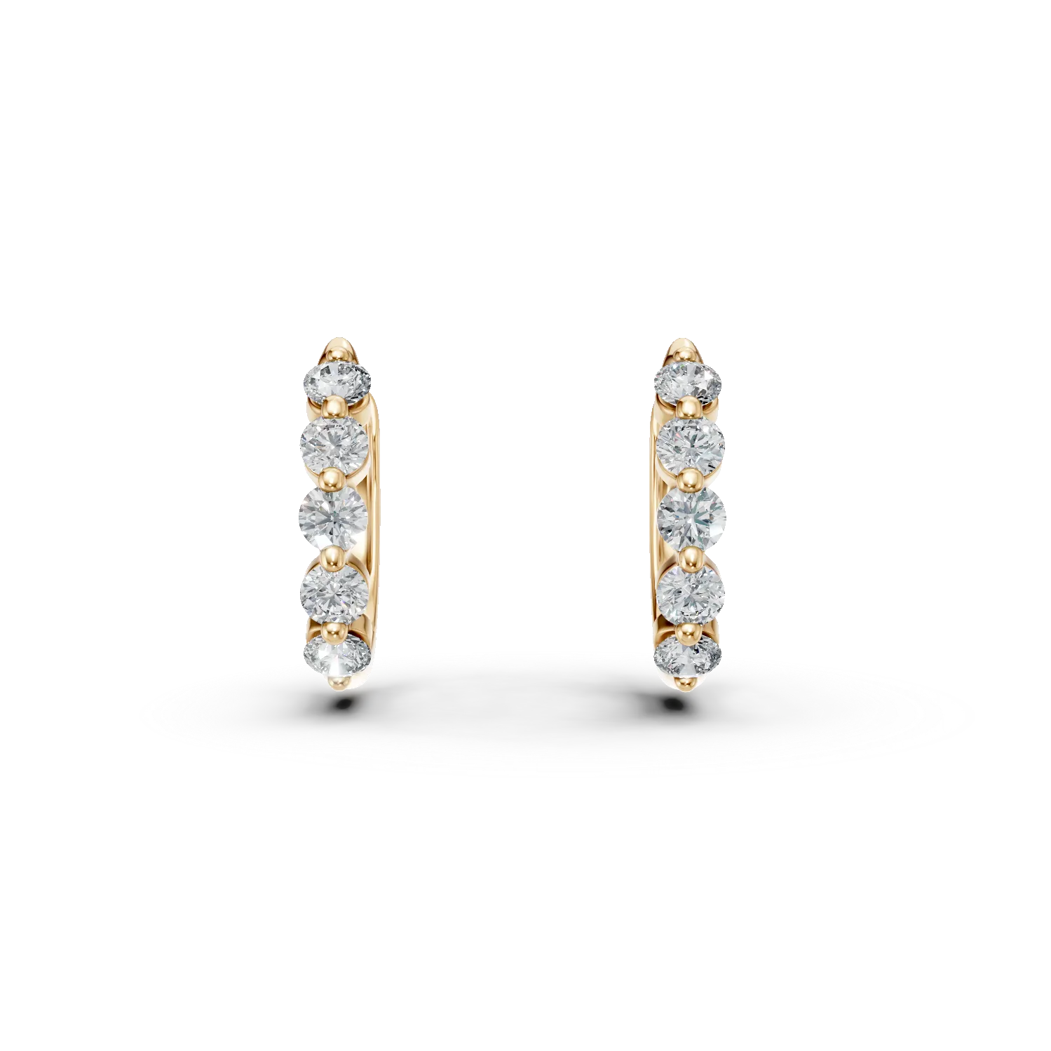 Cercei din aur galben cu diamante de 0.2ct create in laborator