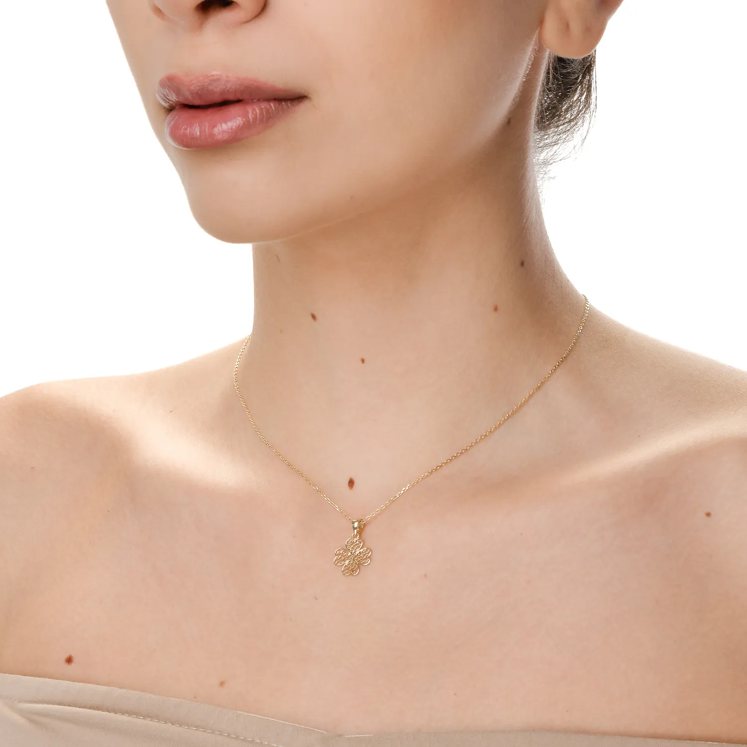 Pandantiv trifoi din aur galben - imagine 3