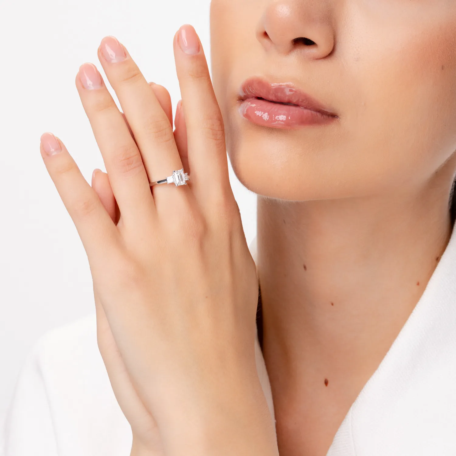 Inel din aur alb cu diamante de 1.32ct create in laborator
