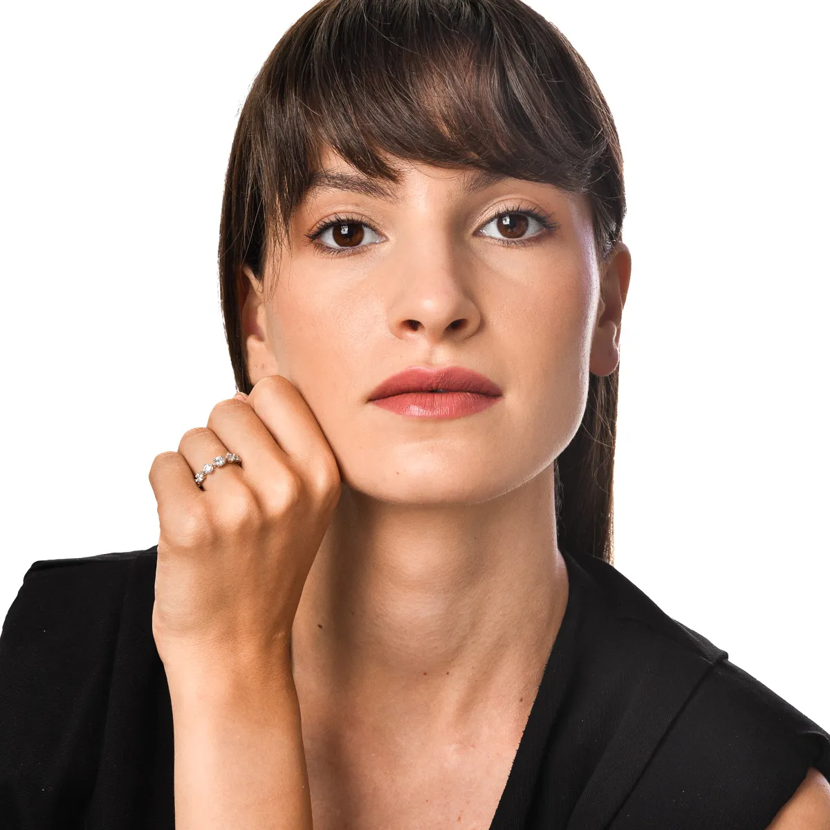 Inel semi eternity din aur alb cu diamante de 0.9ct create in laborator